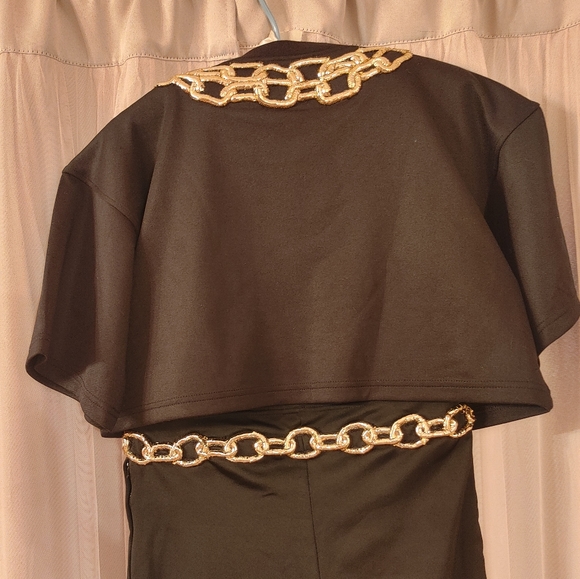 Moschino H&M Cropped track top & pants suit set with Appliques Gold Chain sz XS - Picture 11 of 14
